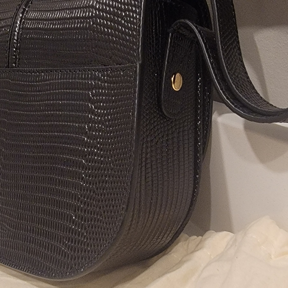 A.P.C. Black Betty Crossbody - Picture 4 of 9